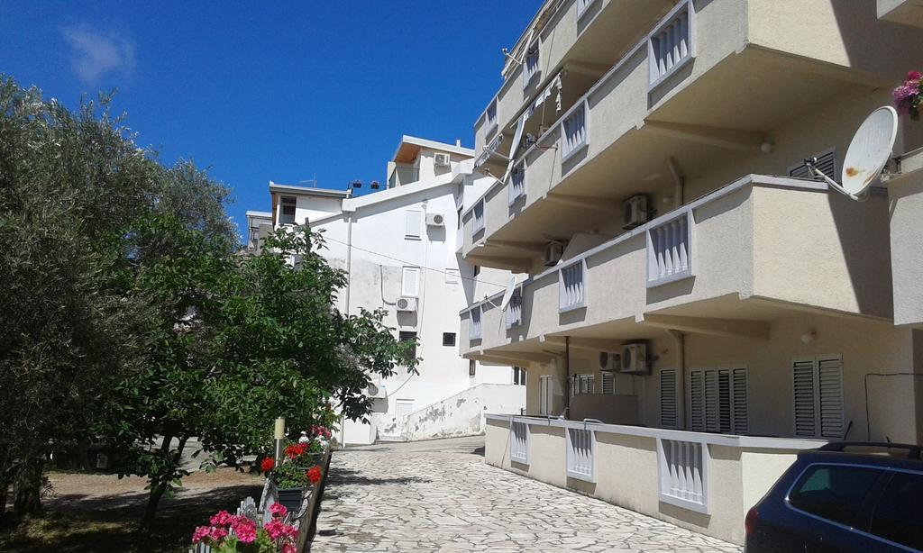 Oro Apartments Petrovazzo Camera foto